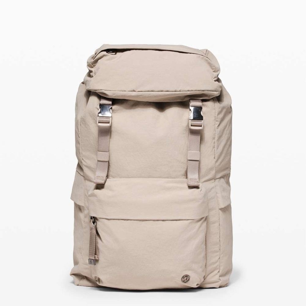 Lululemon On My Level Rucksack - 18L Sandlot color
